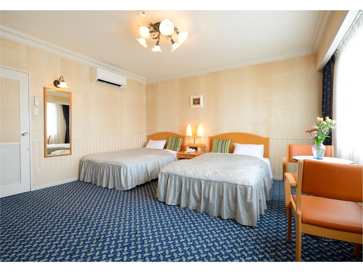 Hotel Grand Plaza Urashima Kurihara Exterior photo